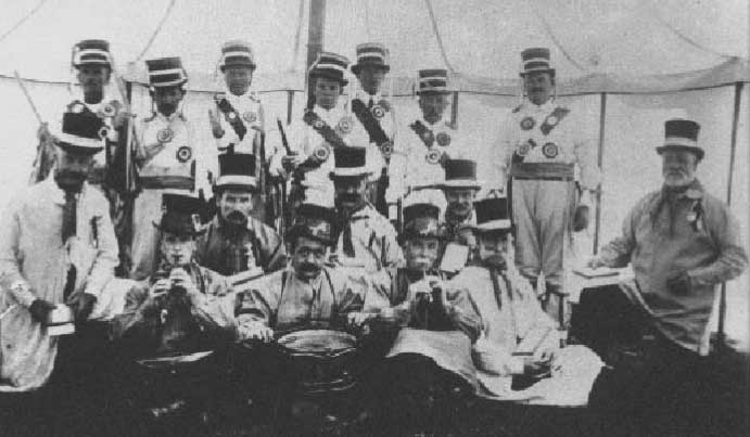 Brackley & Whitfield Morris Men. August Bank Holiday 1913 Brackley Morris Dancers, August Bank Holiday 1914